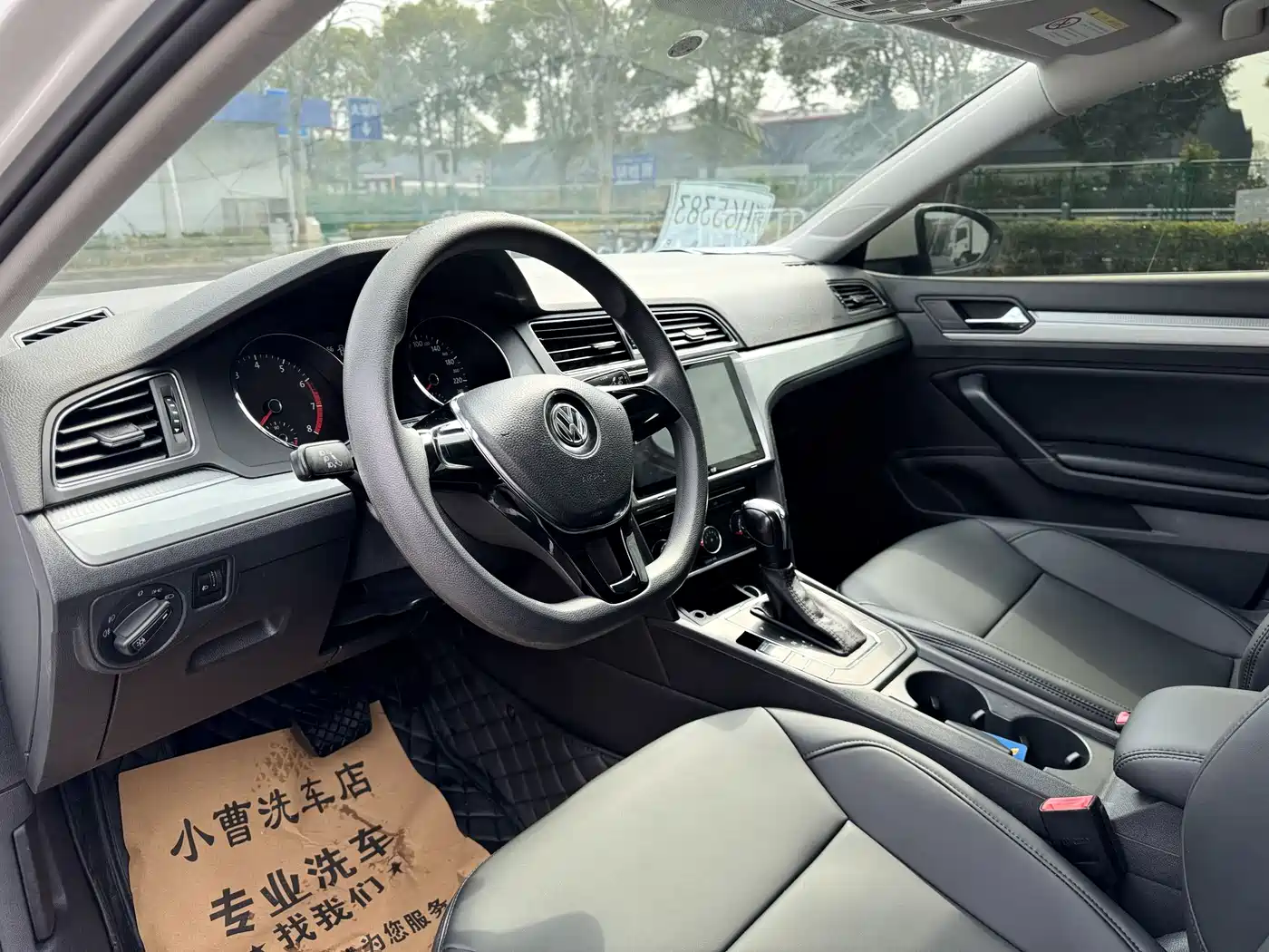 Volkswagen Lamando 2017 230TSI DSG Trend Edition фото 5