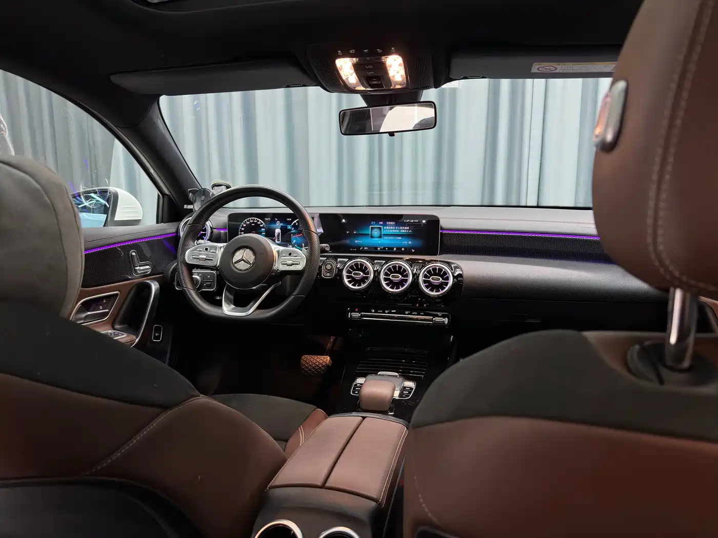 Mercedes-Benz A-Class 2019 A 200 L Sport Sedan фото 12