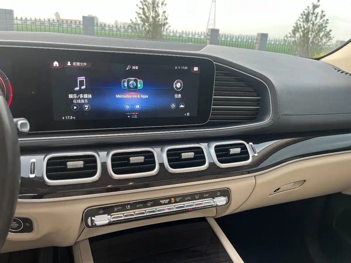 Mercedes-Benz GLE 2020 GLE 350 4MATIC Fashion фото 16
