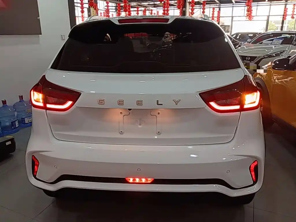 Geely Vision X3 2022 2021 PRO 1.5L Manual Elite