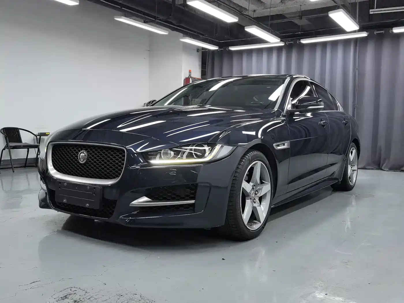 Jaguar XE 2016 2015 2.0T 200PS R-Sport