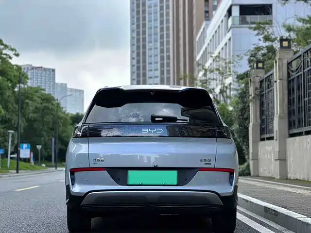 BYD Hai Shi 05 EV 2025 520KM Flagship Smart Navigation Edition — фото 5