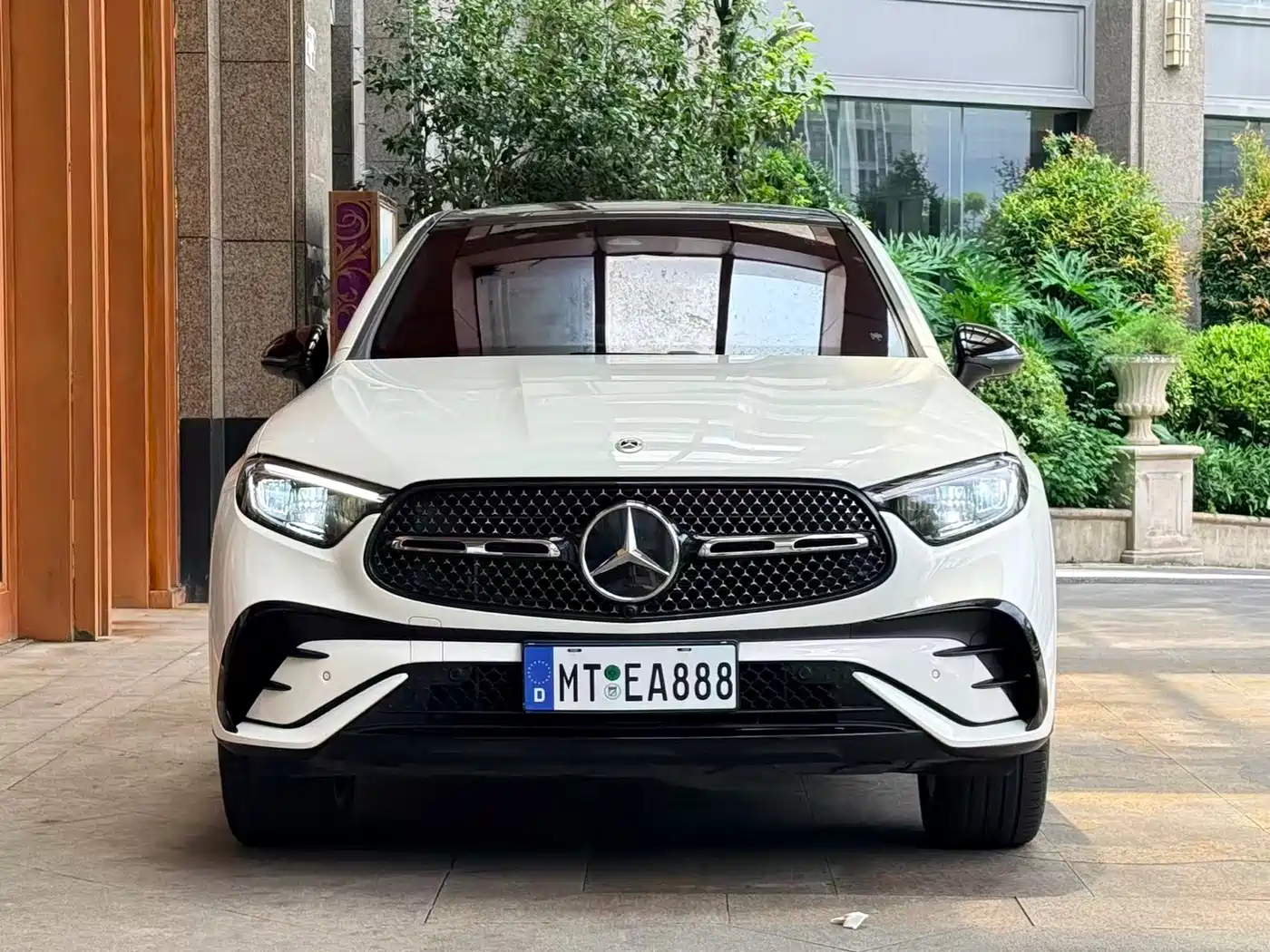 MERCEDES-BENZ GLC COUPE