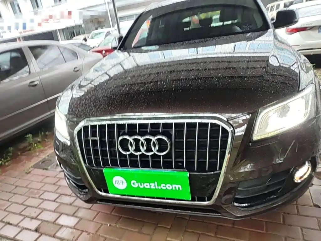 Photo 3 - Audi Q5