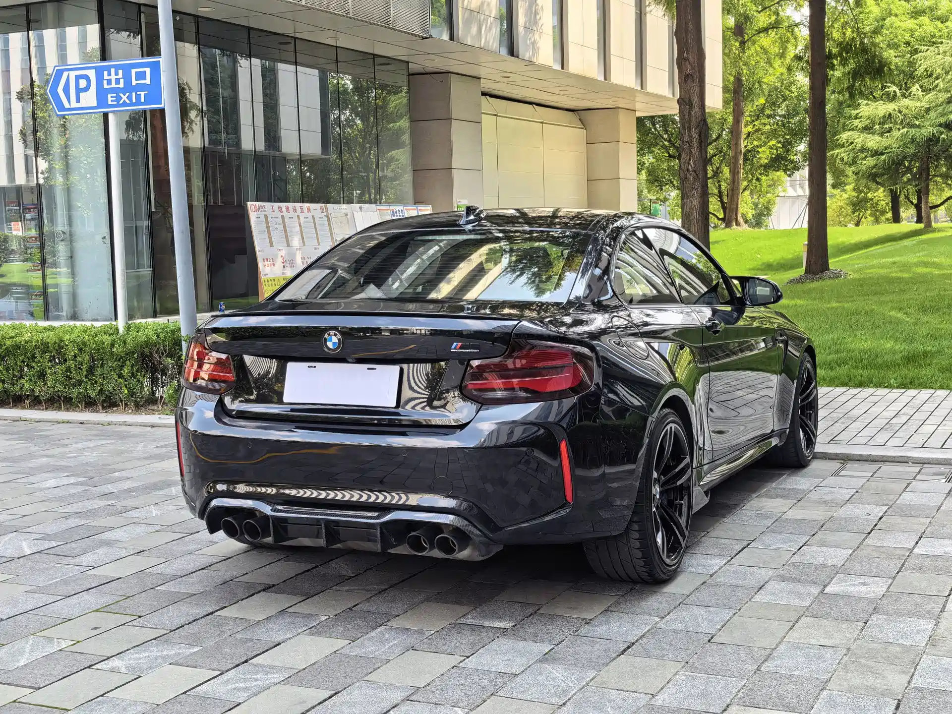 Фото 32 - BMW M2