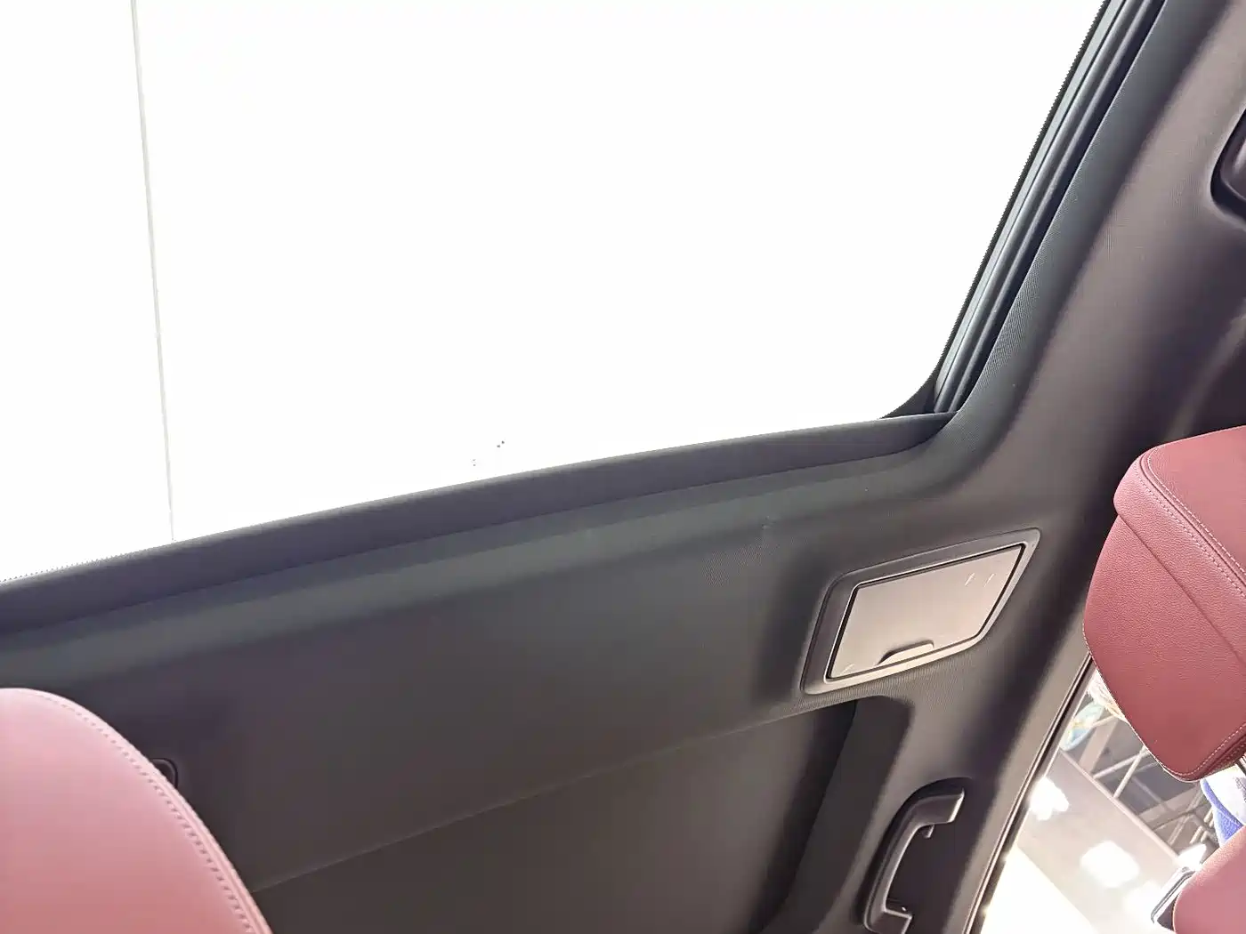 BMW 5 Series New Energy 2022 Facelift II 535Le Pioneer Edition M Sport Package фото 19