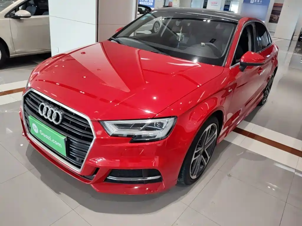 Фото 2 - Audi A3