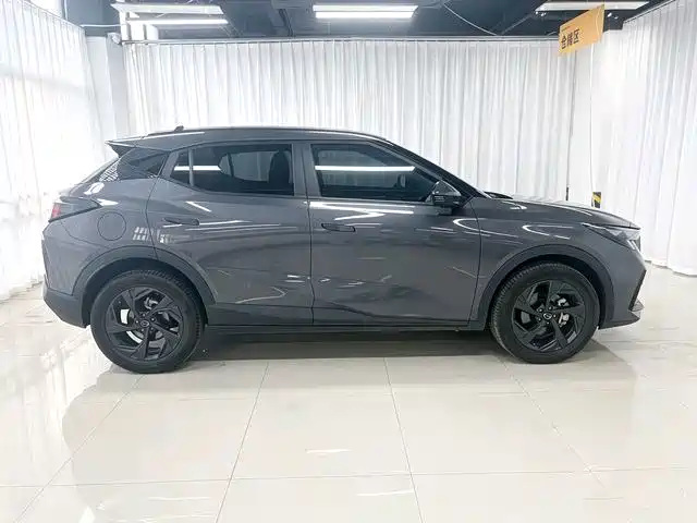 GAC Trumpchi Trumpchi GS3 2025 2023 Shadow Speed 270T Power Enjoyment Edition