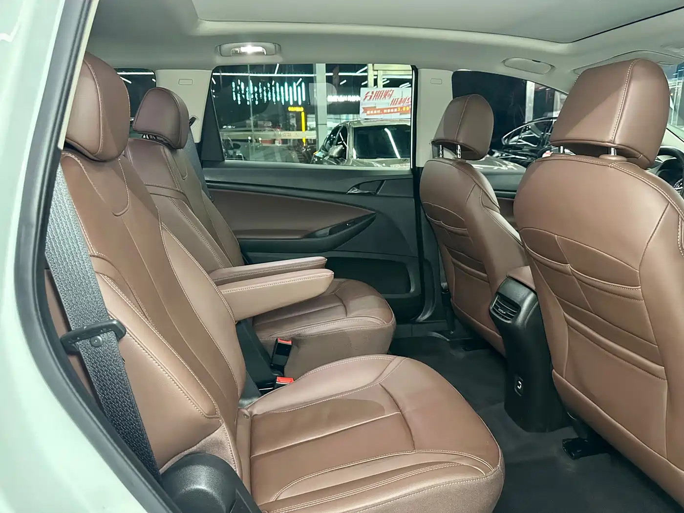 Buick GL6 2018 2018 18T 6-Seater Premium