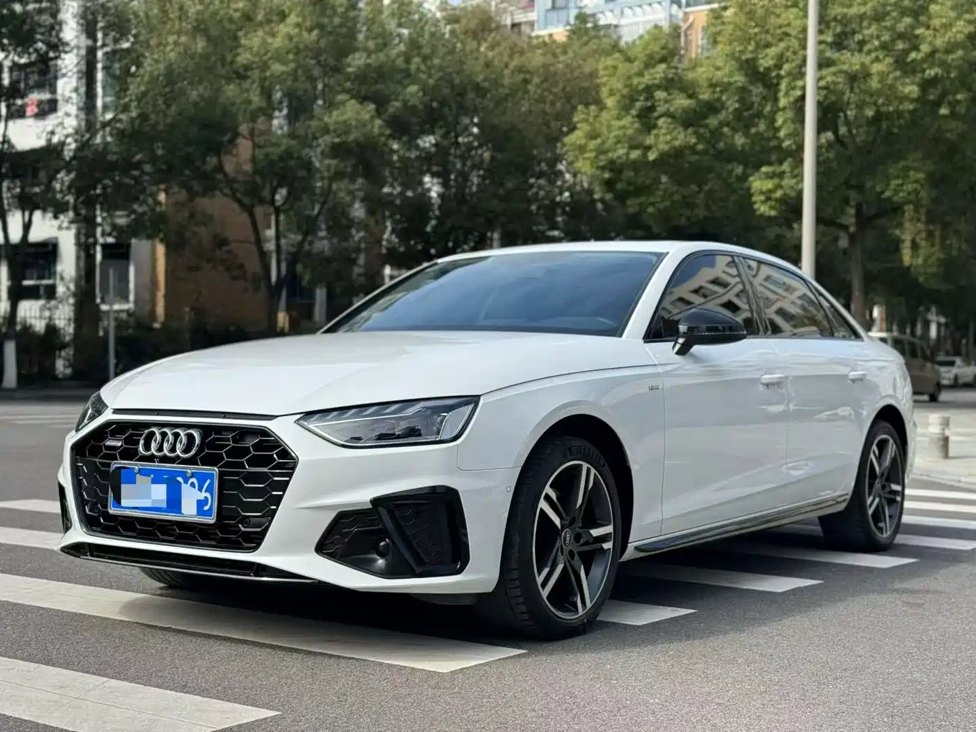 Audi A4L 2022 40 TFSI Luxury Dynamic