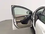Фото 8 - Ford Focus