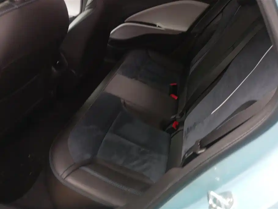 Buick Velite 6 2019 Connected Smart Edition фото 11