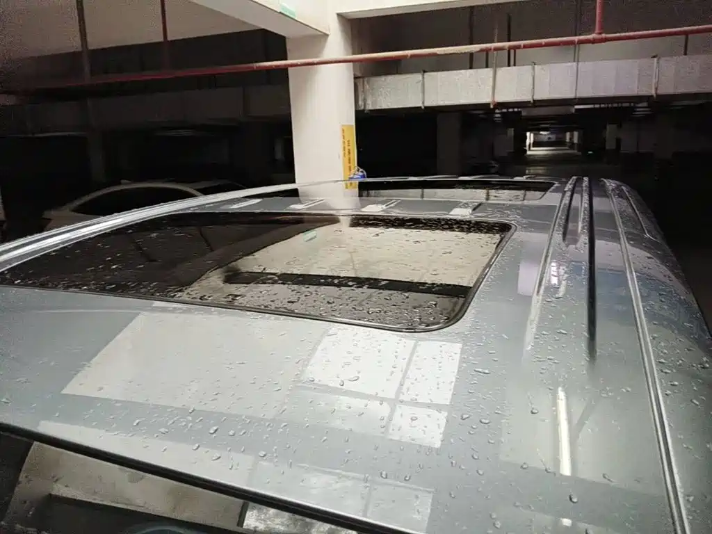 Roewe iMAX8 EV 2023 2022 Gold Edition