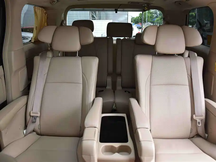 Toyota Alphard 2012 3.5L Luxury Edition фото 9