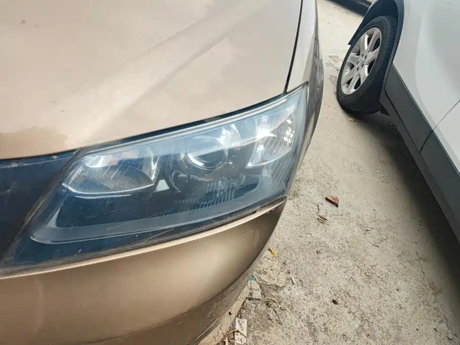 Geely Classic Emgrand 2012 2012 Sedan 1.8L CVT Luxury