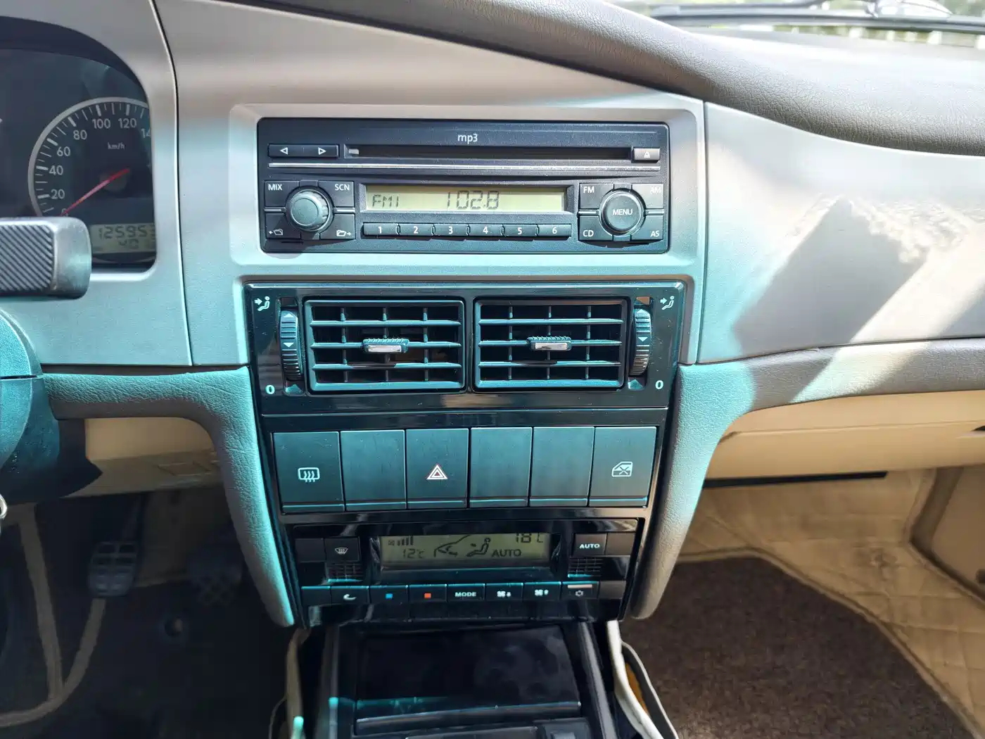 Volkswagen Santana Vista 2008 1.8L Manual Comfort Edition фото 13