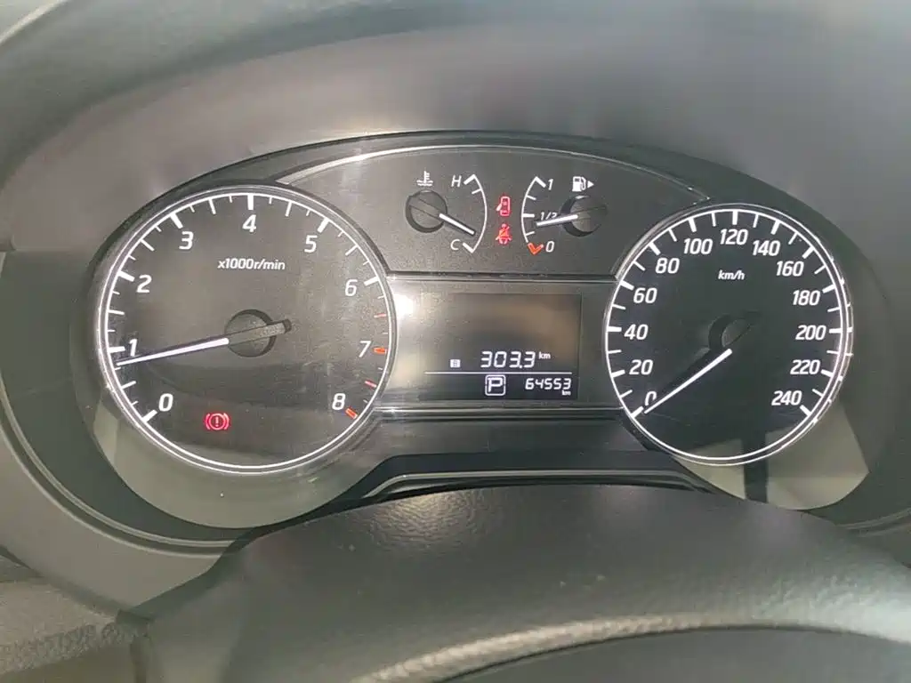 Nissan Tiida 2024 2024 1.6L CVT Cool Sport Edition