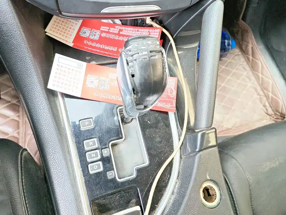 Dongfeng Aeolus Dongfeng Fengshen AX7 2015 2015 2.0L Automatic Smart Ease