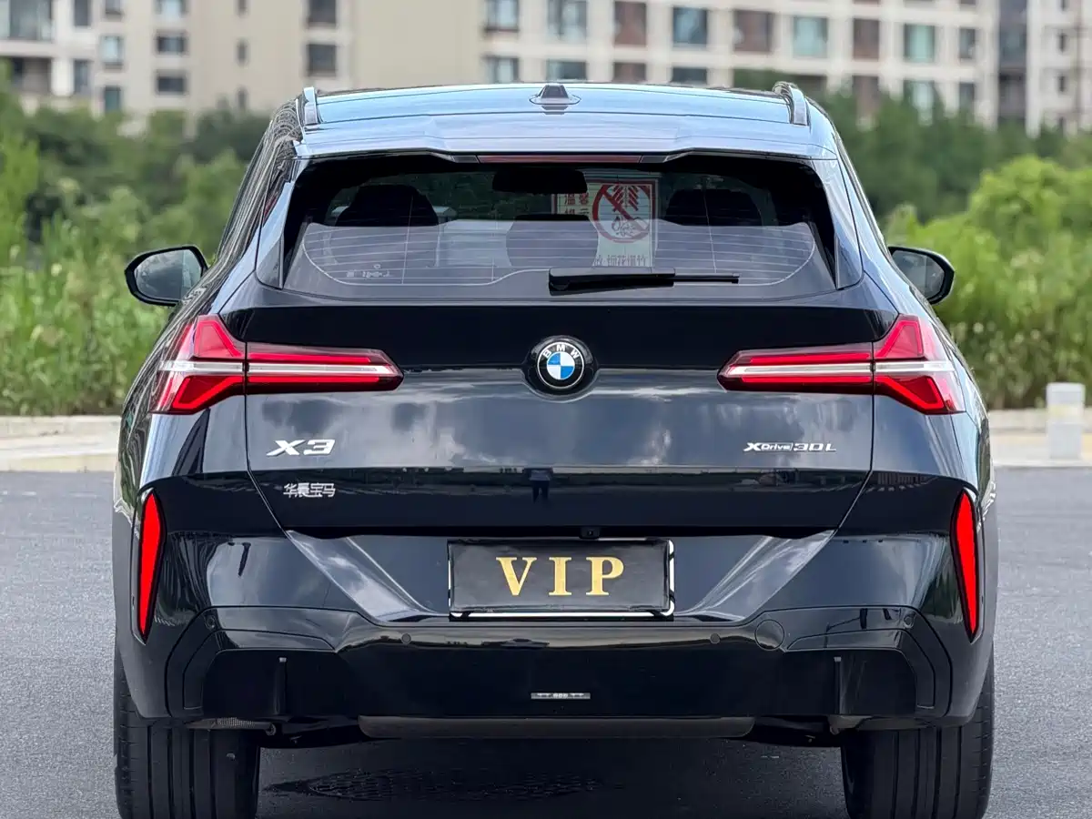 BMW X3 2026 2026 xDrive30L Premium Trim M Sport Shadowline Package
