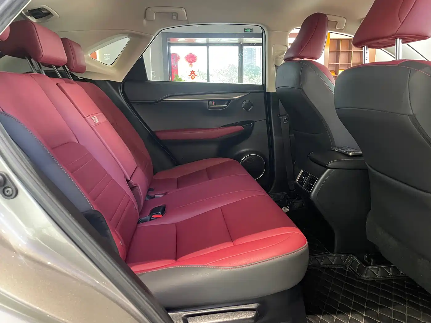 LEXUS NX