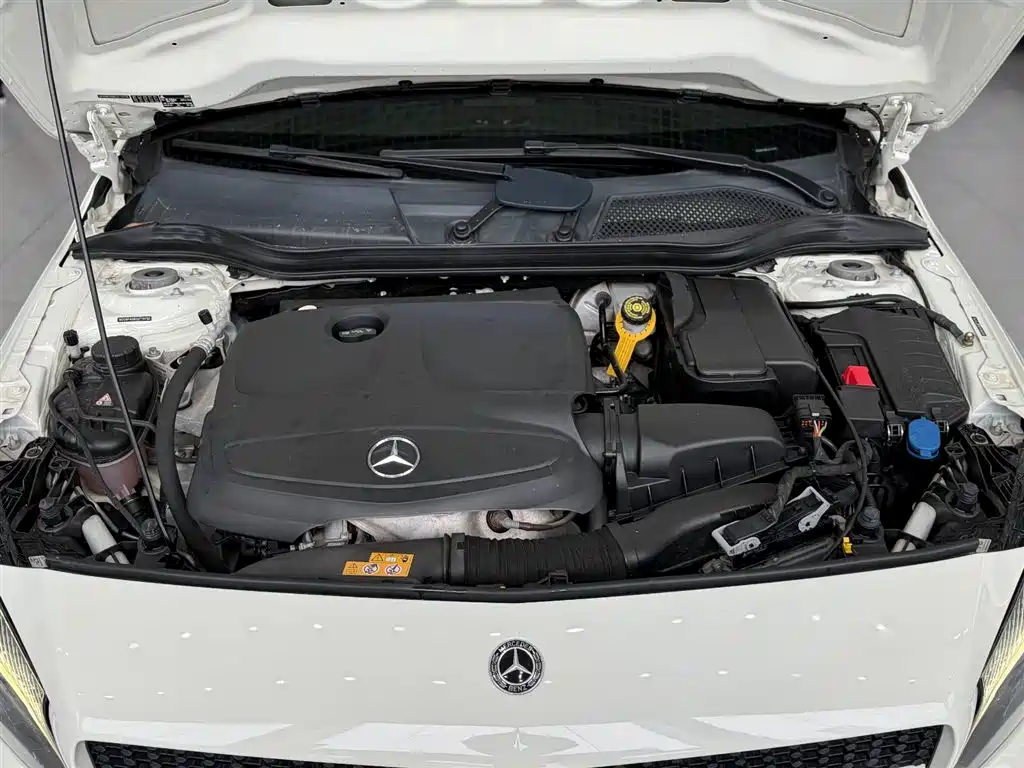 Mercedes-Benz A-Class (Import) 2017 Facelift A 200 Dynamic фото 29