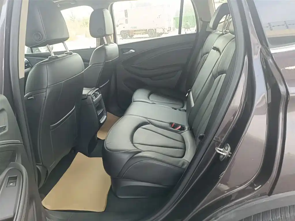 Buick Envision Plus 2017 20T FWD Elite фото 13