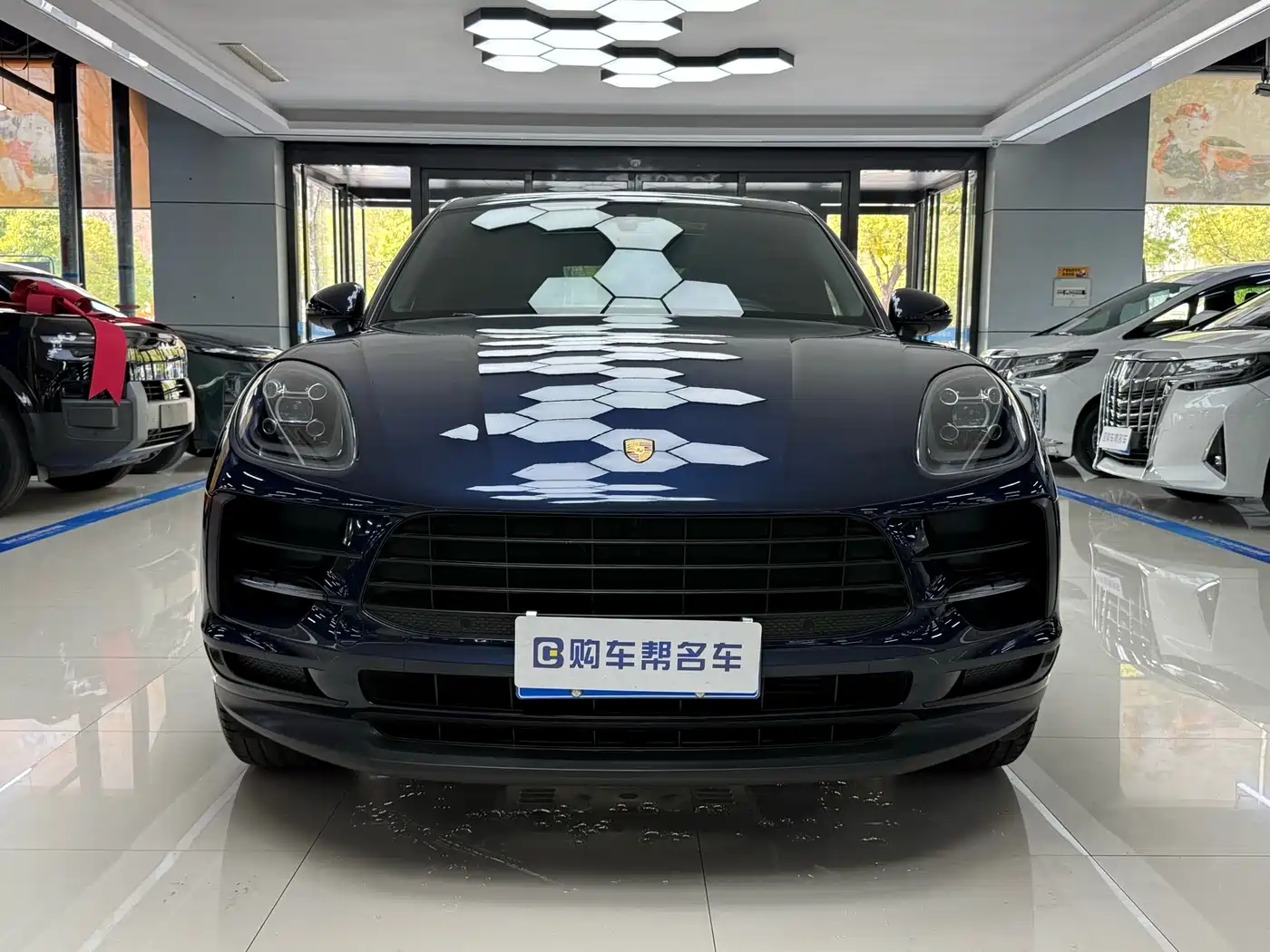 Porsche Macan 2018 Macan 2.0T фото 2