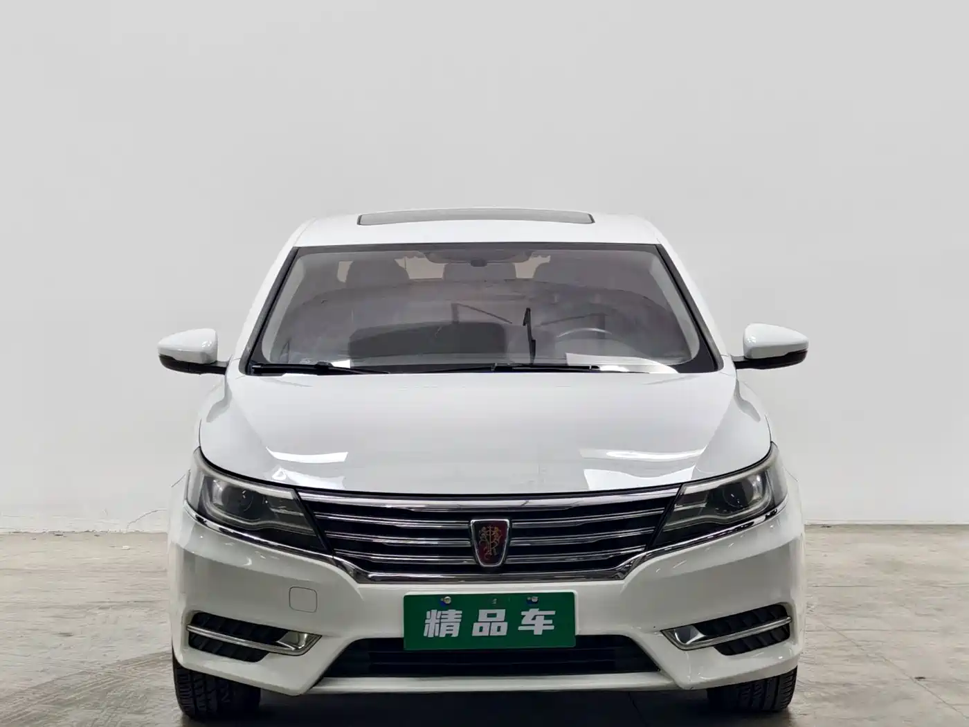 Фото 2 - Roewe i6