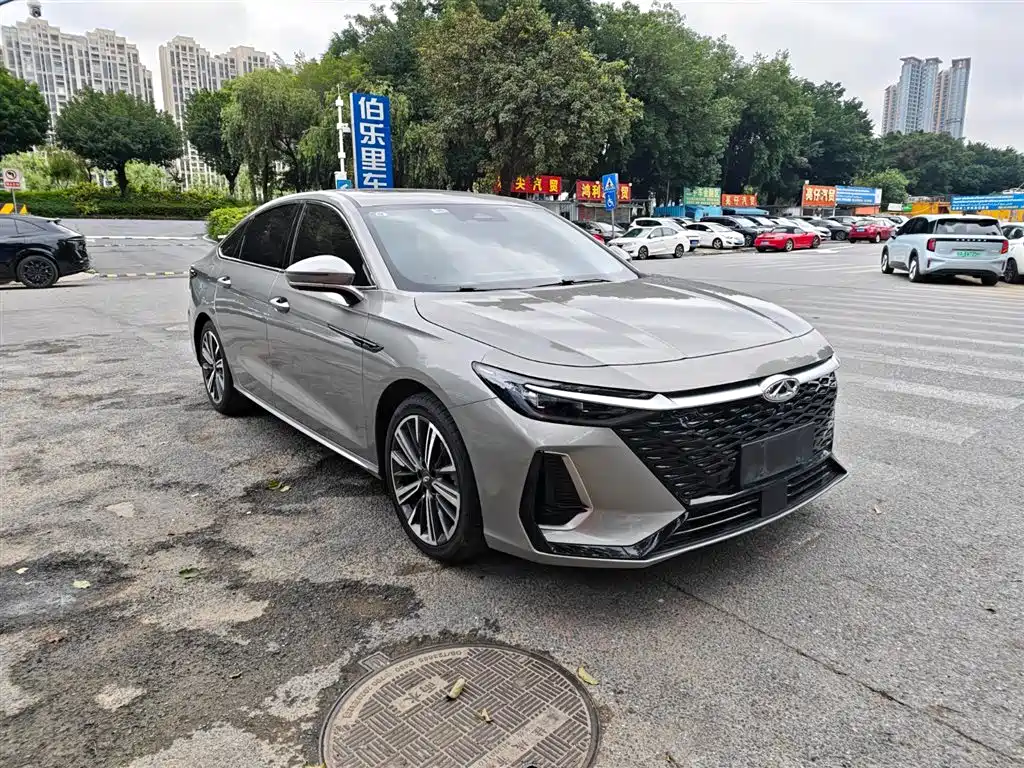 CHERY ARRIZO 8