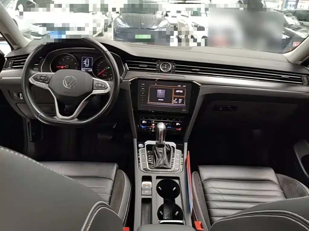 Volkswagen Magotan 2020 330TSI DSG Luxury фото 10