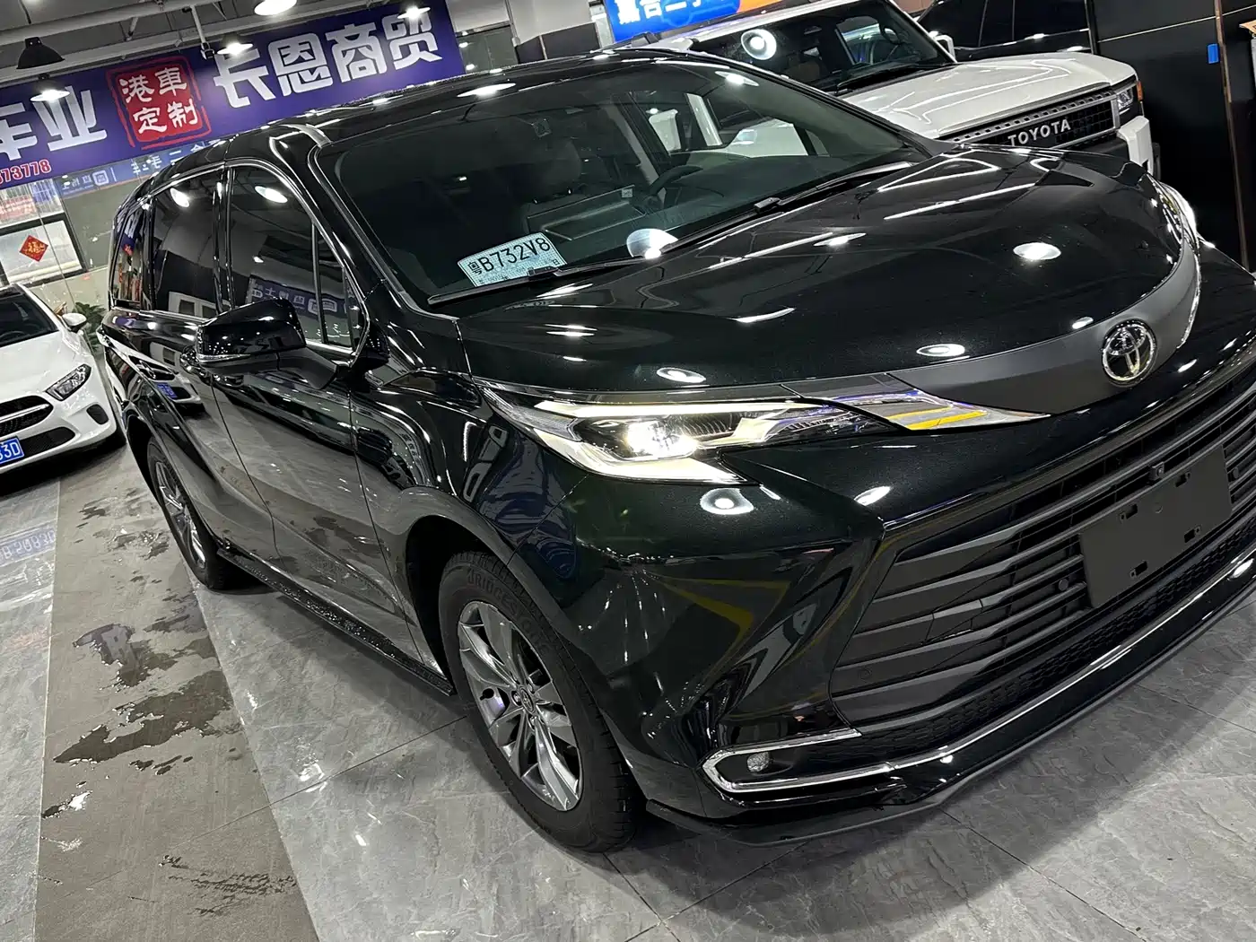 Toyota Sienna 2026