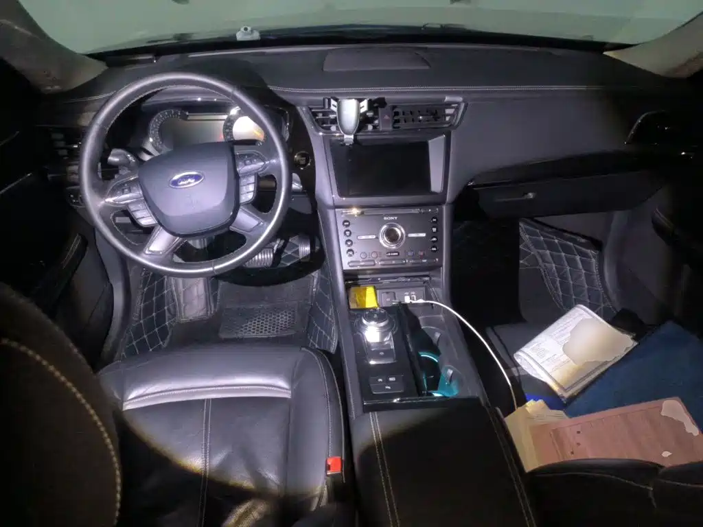 صورة 5 - Ford Taurus