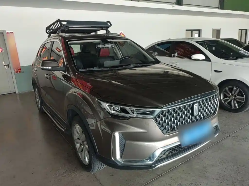 Besturn T33 2019 2019 1.6L Automatic Luxury China VI