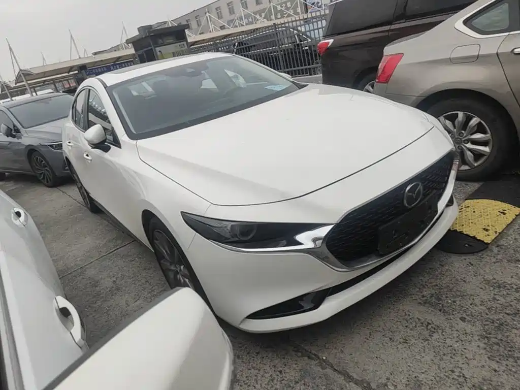 Mazda Mazda 3 2024 2023 2.0L Automatic Premium Edition