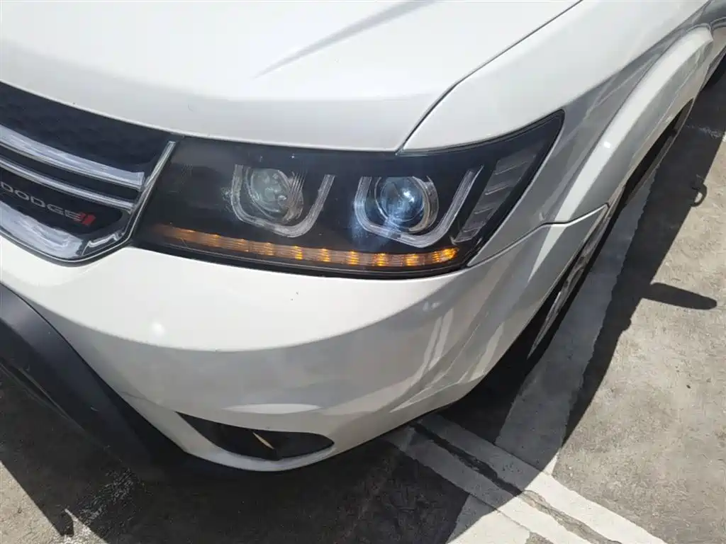Dodge Journey 2016 2013 Model 2.4L 2WD Premium Edition