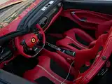 صورة 7 - Ferrari F8