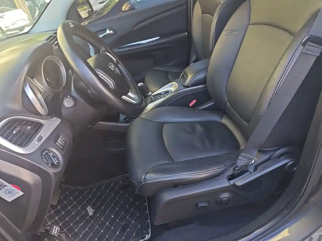 Dodge Journey 2015 2015 2.0TD 4WD Premium Edition