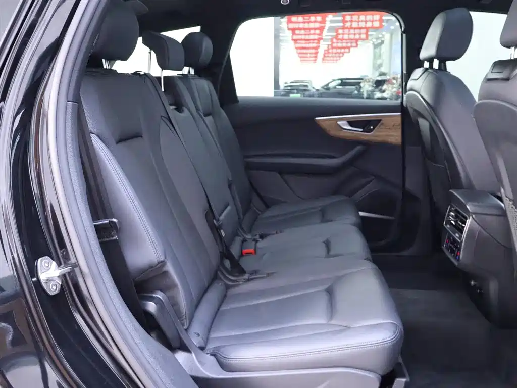 Audi Q7 2022 55 TFSI quattro S line Ice & Snow Edition фото 21