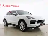 Photo 3 - Porsche Cayenne New Energy