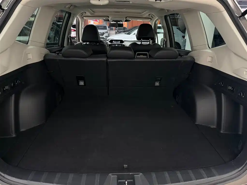 Subaru Forester 2022 2.0i AWD Luxury Edition фото 21