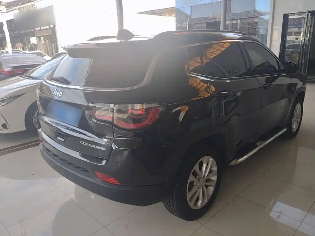 Jeep Compass 2021 2021 220T Automatic Leading Edition