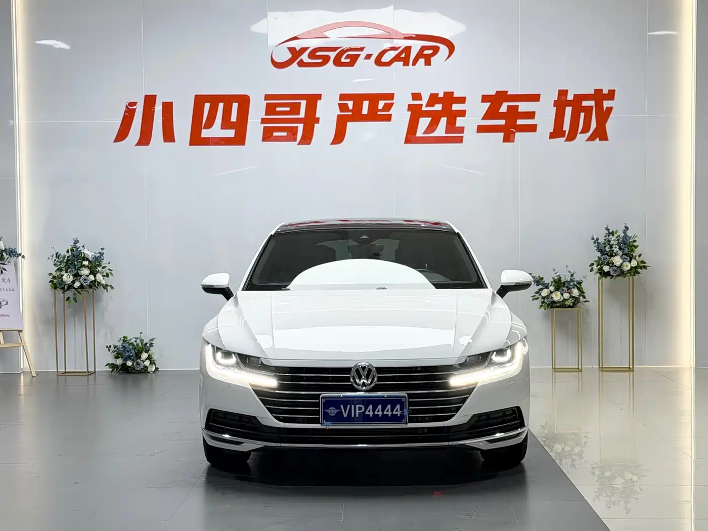 Volkswagen FAW-Volkswagen CC 2019 330TSI Charm Edition China VI фото 2