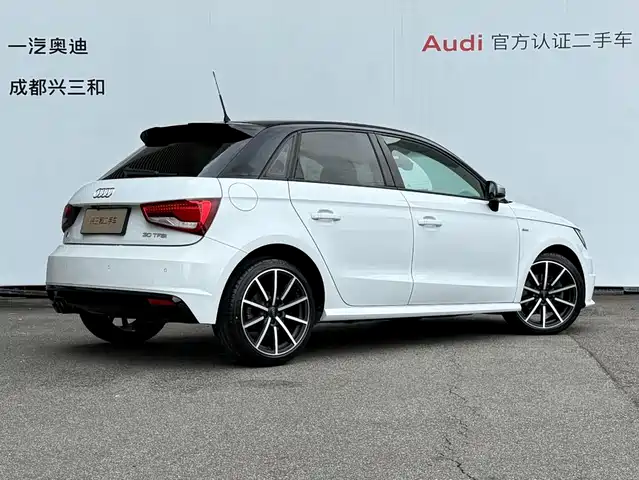 Audi A1 2018 30 TFSI Limited Collector's Edition — фото 4