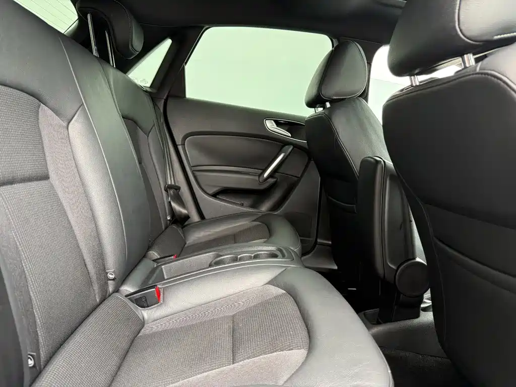 Audi A1 2018 2018 30 TFSI Limited Collector's Edition