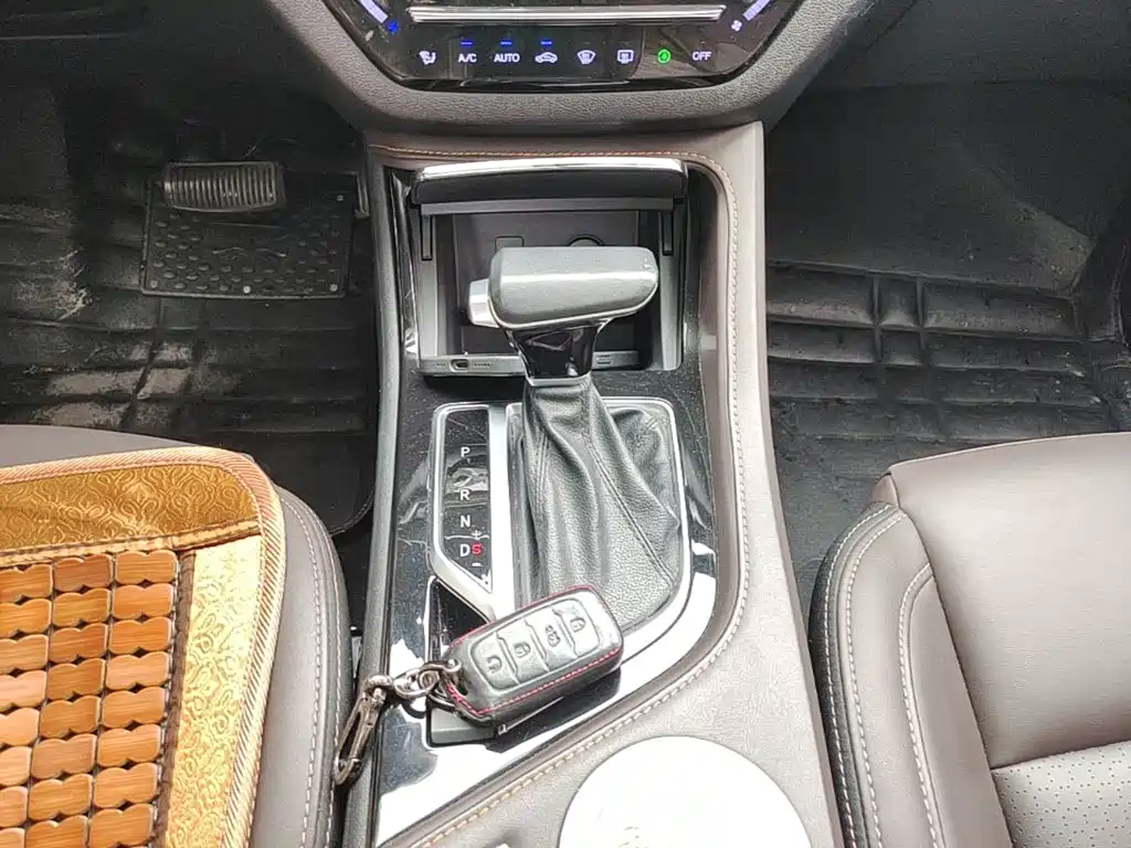 Changan CS35 PLUS 2019 2018 1.6L Automatic Smart Connect China V