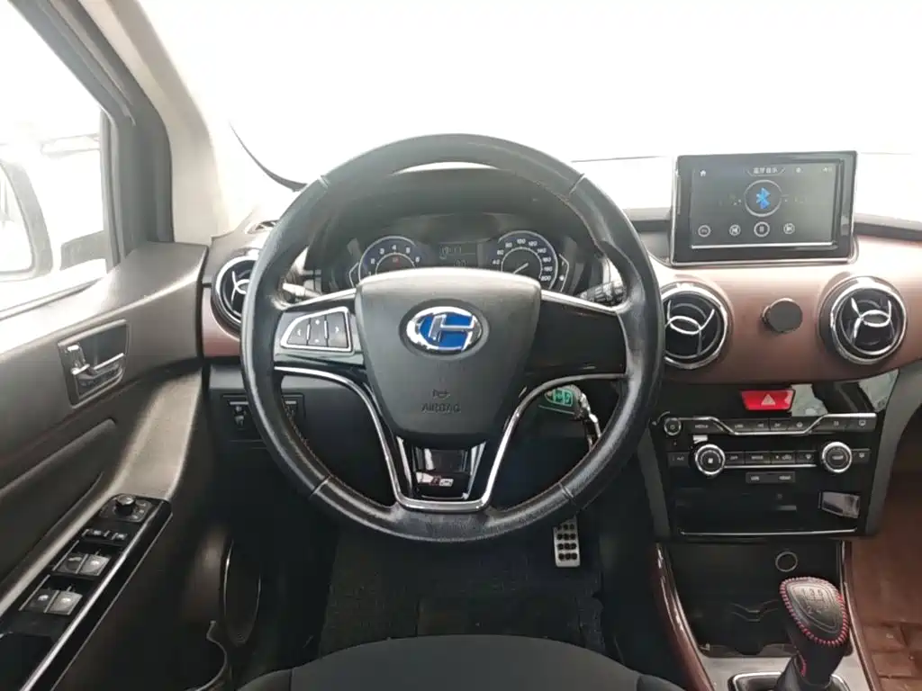 BAIC Changhe Q25 2017 2016 1.5L Manual Fun Edition