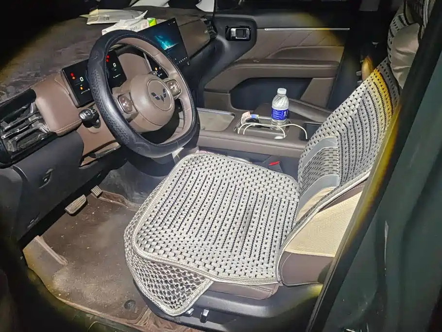 Wuling Motors Xingguang 730 New Energy 2026 2025 Model Plug-in Hybrid Base Version