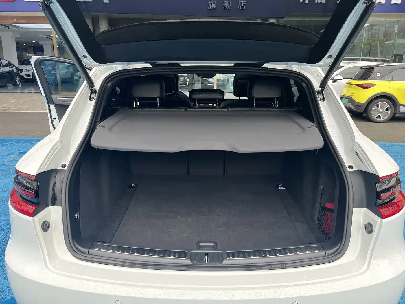 Porsche Macan 2017 Macan 2.0T фото 16