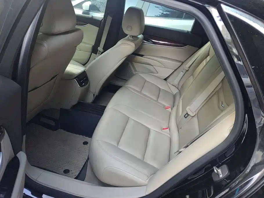 Фото 11 - Cadillac XTS