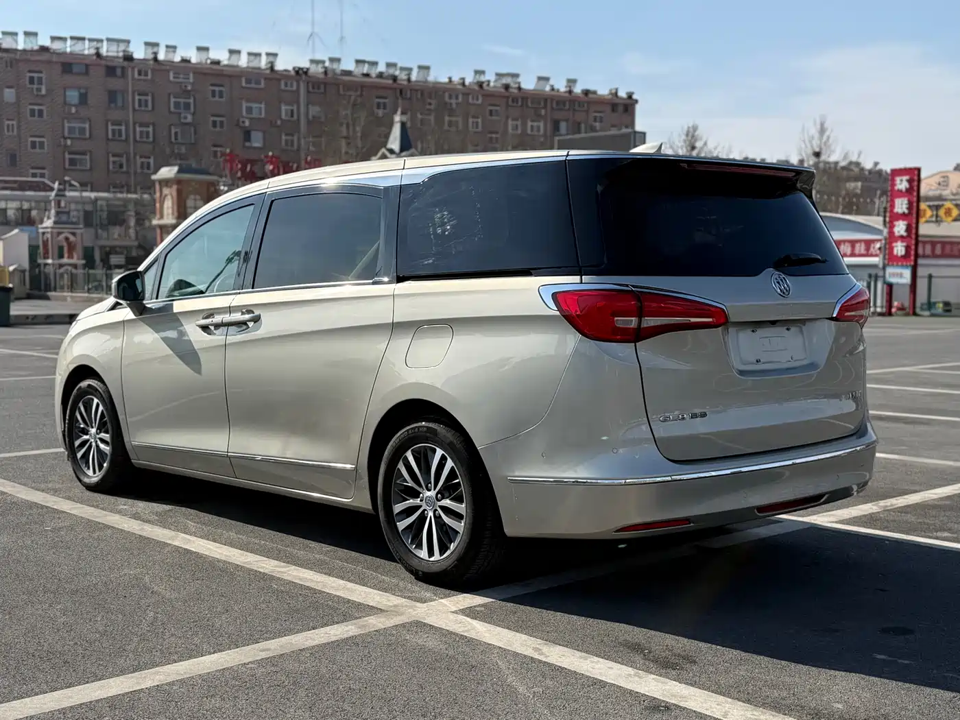 Buick GL8 2018 ES 28T Flagship Type China VI фото 4
